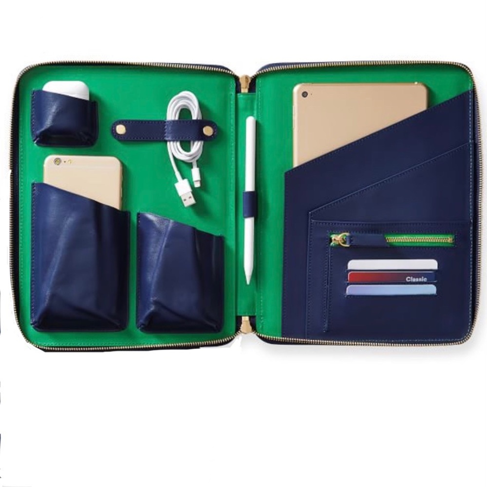 Mark & Graham Essential Tech Folio